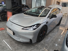 昊铂GT 2023款 710后驱超充Max版