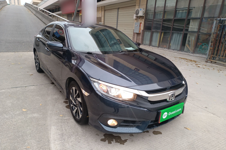 本田 思域 2016款 220TURBO CVT豪华版车身外观3