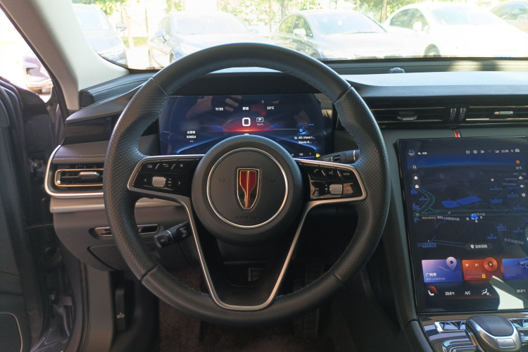 红旗H5 2023款 2.0T 自动智联旗畅版中控内饰13
