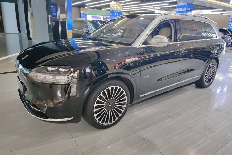 鸿蒙智行 问界M9 2024款 增程 Max版 42kWh 5座版车身外观4