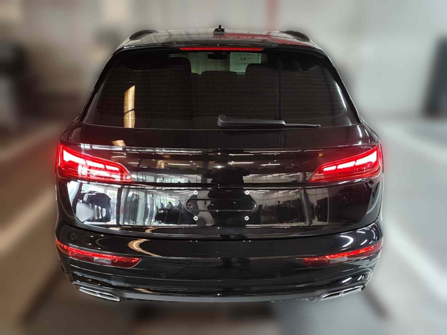 奥迪Q5L 2025款 40 TFSI 豪华动感型(4)