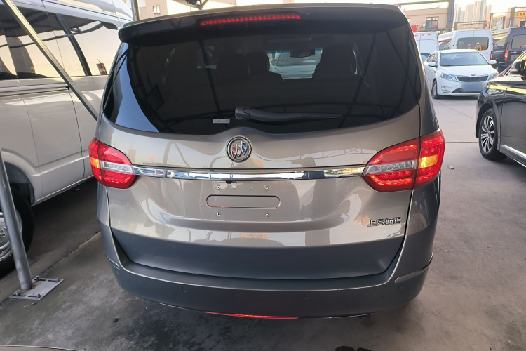 别克GL8 2018款 28T 尊贵型 国VI车身外观6