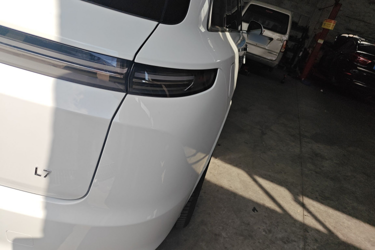 理想汽车 理想L7 2023款 Pro车身外观6006