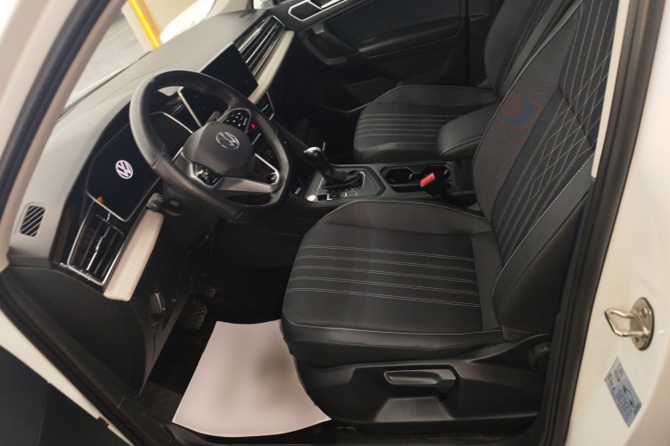 大众 途观L 2023款 330TSI 自动两驱舒享版局部细节19