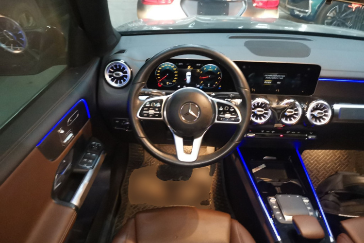 奔驰GLB 2020款 GLB 180 时尚型局部细节13