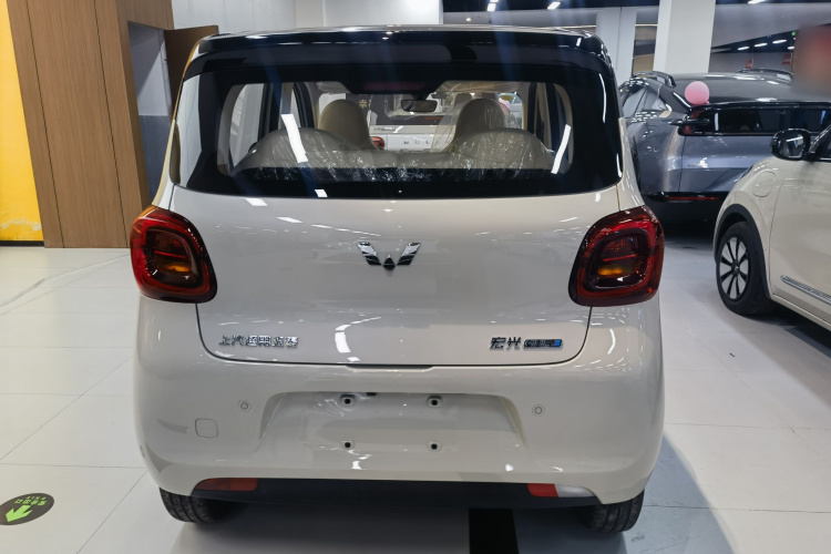 五菱汽车 宏光MINIEV 2025款 四门版 臻享+款车身外观6003