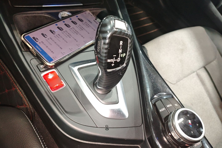 宝马1系(进口) 2013款 改款 116i 领先型局部细节18