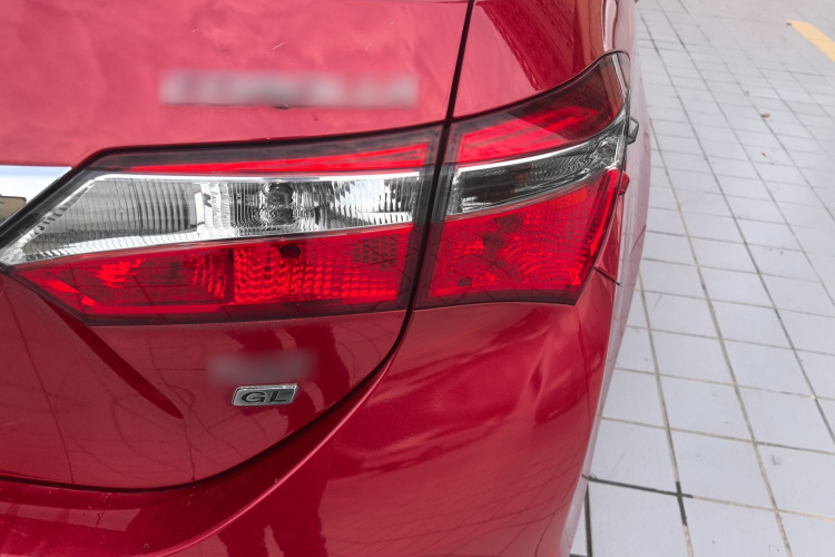 丰田 卡罗拉 2017款 改款 1.2T S-CVT GL车身外观9