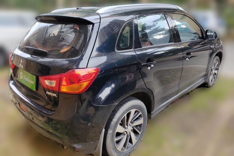 三菱 劲炫ASX 2018款 2.0L CVT两驱尊享版车身外观6005