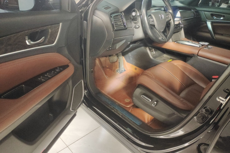 本田UR-V 2020款 370TURBO 四驱尊享版中控内饰20