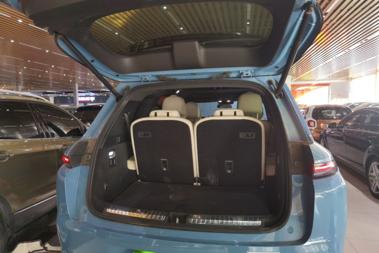 理想汽车 理想L8 2023款 Air局部细节23
