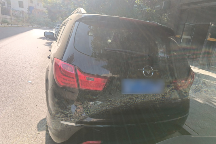 海马S7 2015款 2.0L 自动智尚型车身外观6