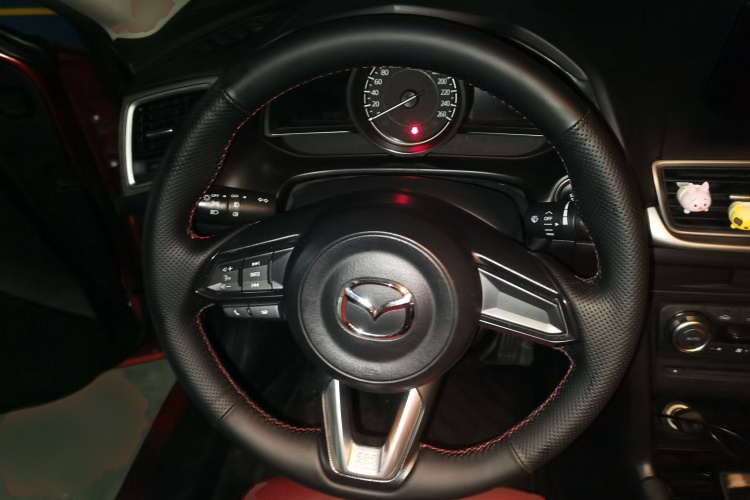 马自达3 昂克赛拉 2017款 三厢 1.5L 自动豪华型 国V局部细节13