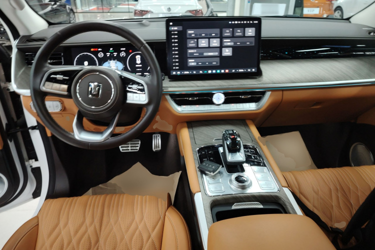 坦克500新能源 2025款 Hi4-Z中控内饰7002