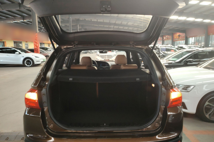 中华V5 2016款 1.5T 自动两驱智能型局部细节23