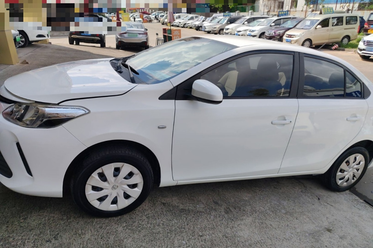 丰田 威驰 2017款 1.5L CVT创行版车身外观4