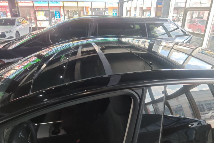 特斯拉 Model Y 2022款 后轮驱动版局部细节57