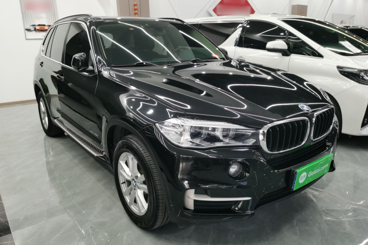 宝马X5(进口) 2015款 xDrive28i车身外观3