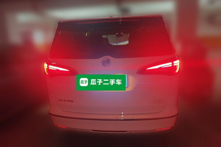 别克GL8 2017款 ES 28T 豪华型 国V车身外观6