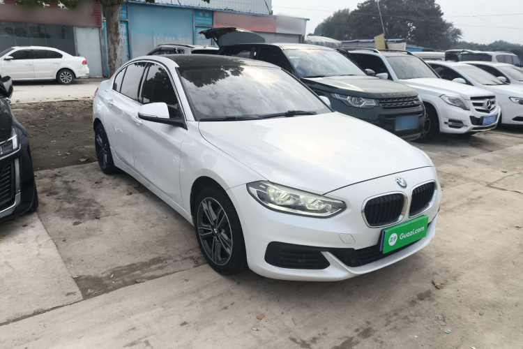 宝马1系 2020款 120i 时尚型车身外观6002