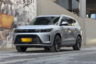 鸿蒙智行 问界M7 2024款 1.5T 四驱Plus版 5座