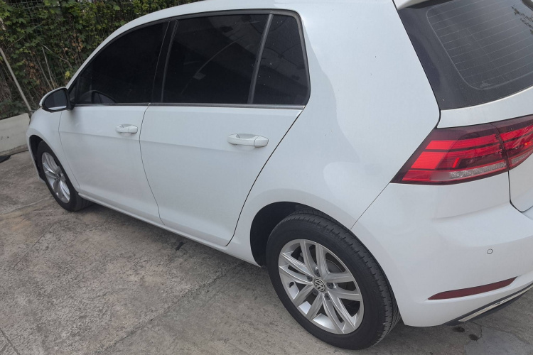 大众 高尔夫 2018款 230TSI 自动舒适型车身外观6003