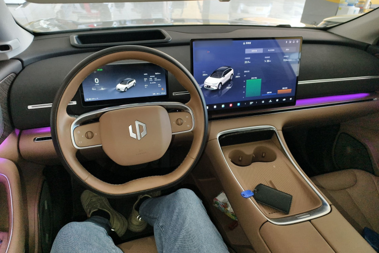 零跑汽车 零跑C11 2026款 纯电 640激光雷达智尊版中控内饰7002