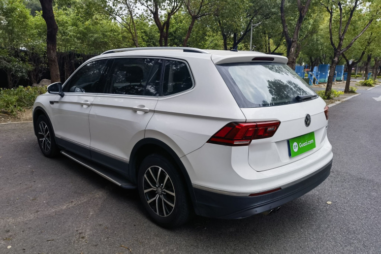 大众 途观L 2017款 330TSI 自动两驱舒适版车身外观6006