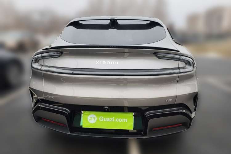 小米汽车 小米YU7 2025款 超长续航四驱Pro版车身外观6