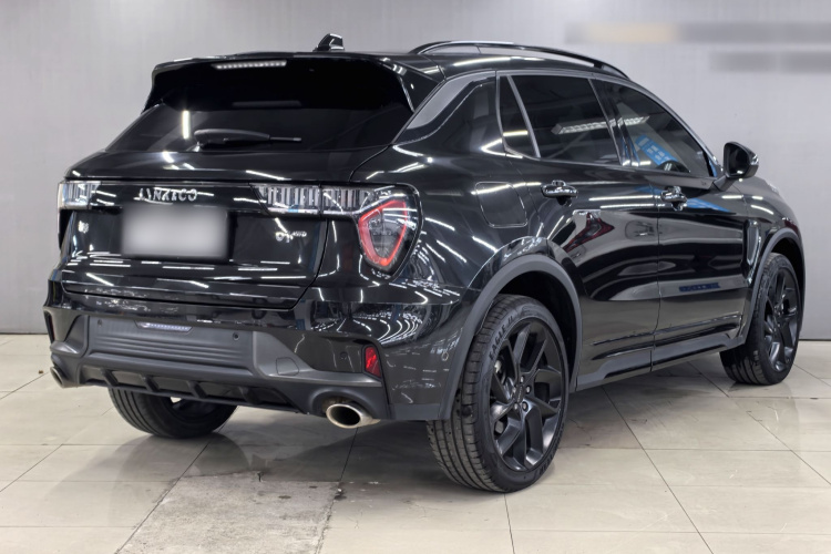 领克01 2021款 2.0TD 四驱暗夜版车身外观6005