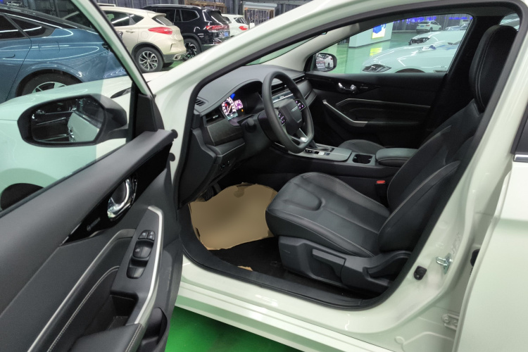 启辰D60 2023款 PLUS 1.6L XL CVT悦领版中控内饰20