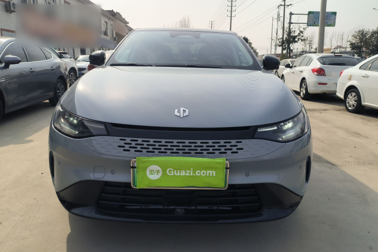 零跑汽车 零跑C01 2024款 增程 316尊享版车身外观2