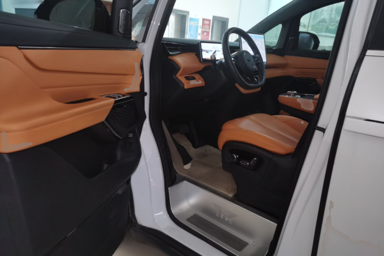 吉利银河 翼真L380 2024款 140度 6座 四驱Ultra中控内饰20