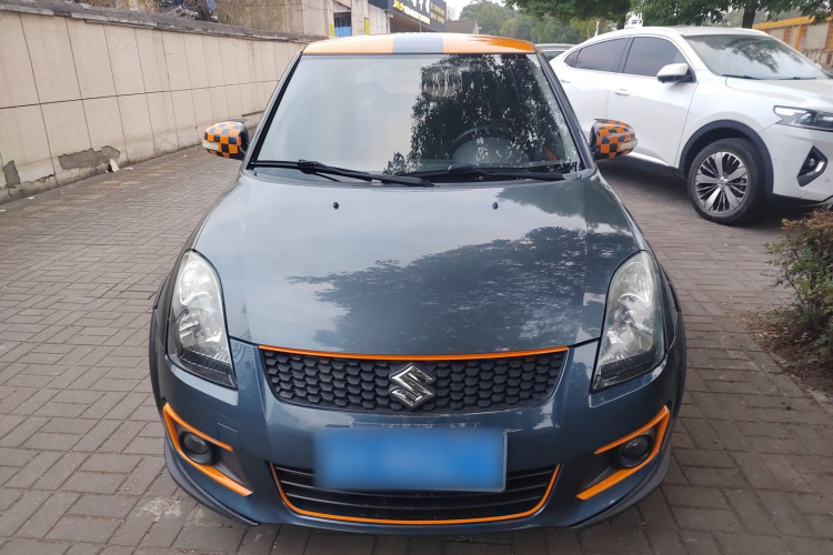 铃木 雨燕 2016款 1.5L 手动时尚型酷玩版车身外观6001