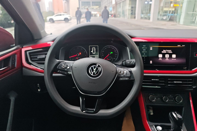 大众 Polo 2021款 Plus 1.5L 自动炫彩科技版局部细节13