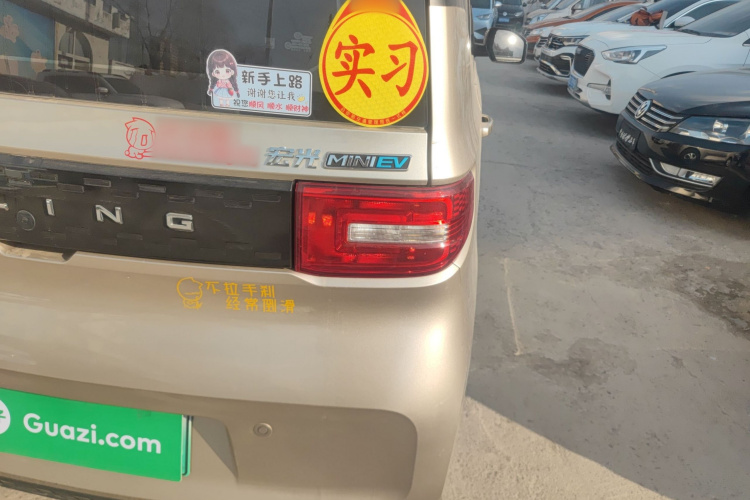 五菱汽车 宏光MINIEV 2020款 悦享款 三元锂车身外观9