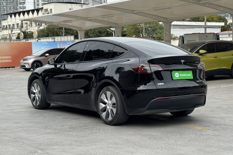 特斯拉 Model Y 2022款 改款 后轮驱动版车身外观6002