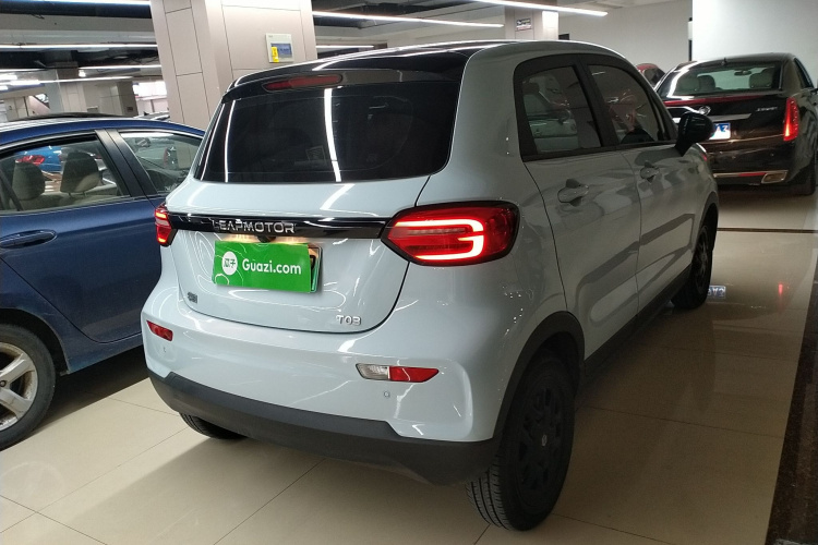 零跑汽车 零跑T03 2023款 310轻享版车身外观7