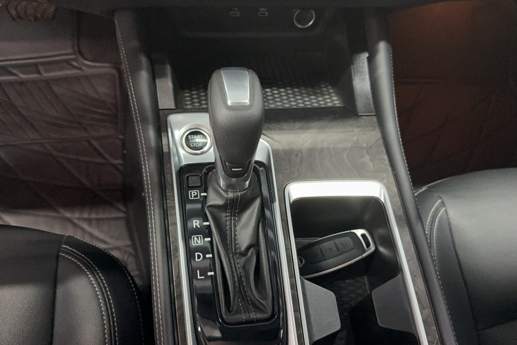 日产 天籁 2022款 2.0L XL-TLS 悦享版局部细节18