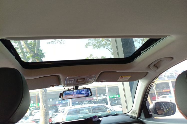 吉利汽车 远景X6 2020款 1.4T CVT尊贵型局部细节22