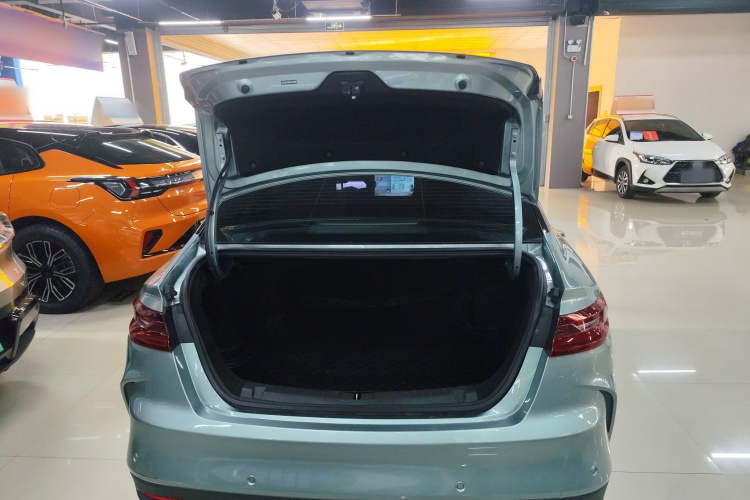 吉利几何G6 2022款 620 新趣型局部细节23