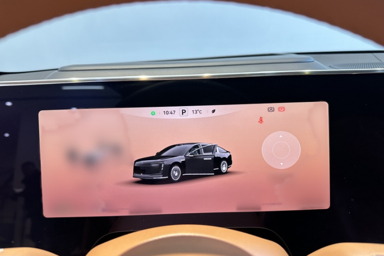 鸿蒙智行 尊界S800 2025款 增程 星辉行政版 4座局部细节14