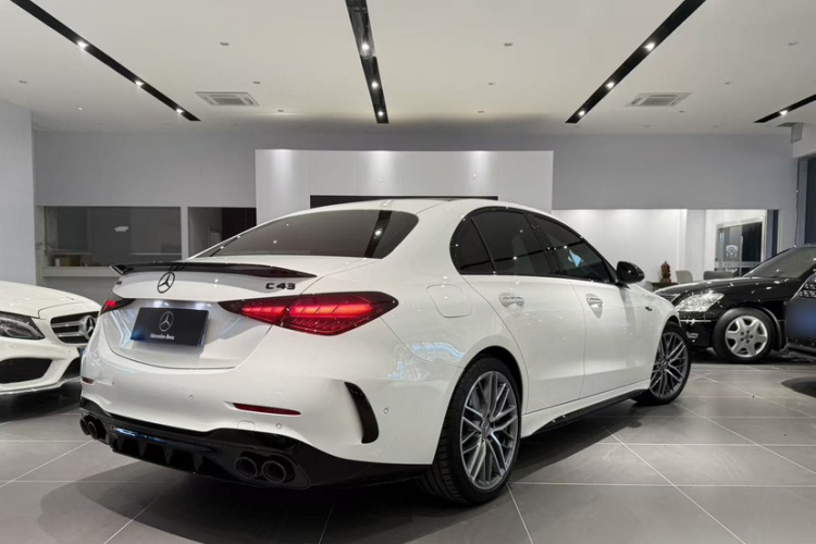 奔驰C级AMG 2024款 AMG C 43 4MATIC车身外观6008