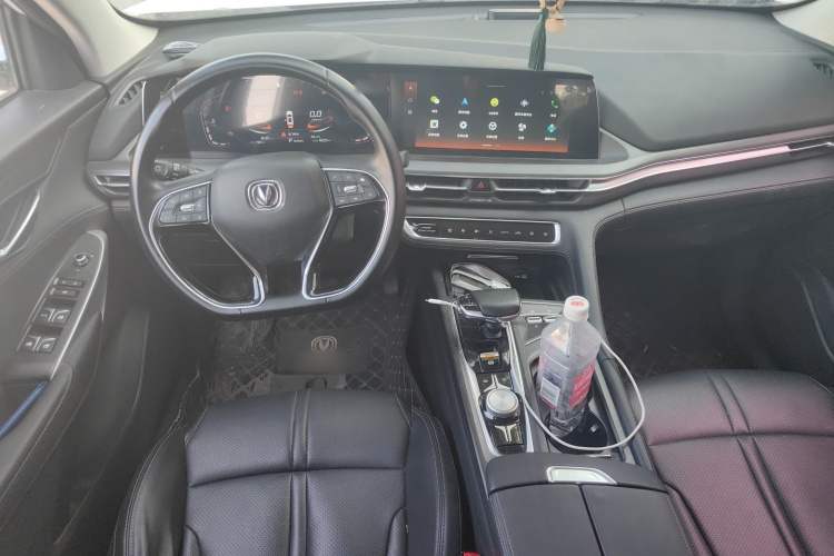 长安CS75 PLUS 2021款 2.0T 自动领航型中控内饰12