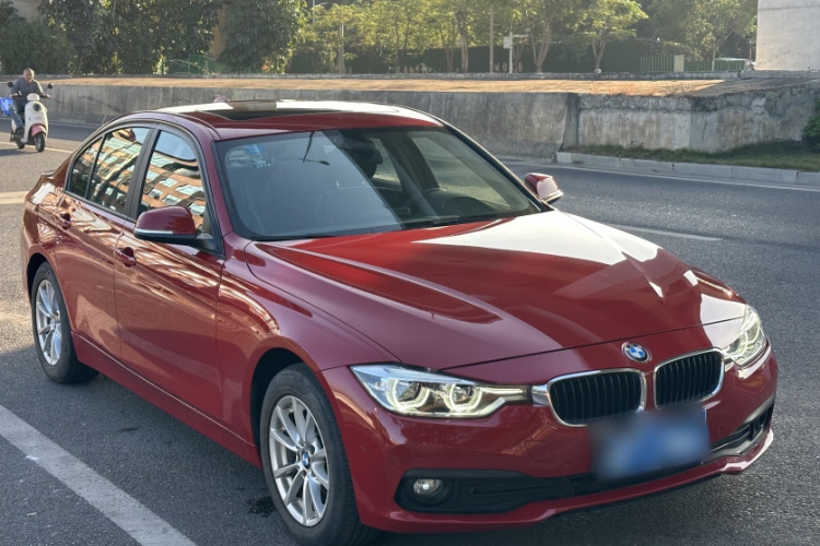 宝马3系 2016款 316i 时尚型车身外观6009