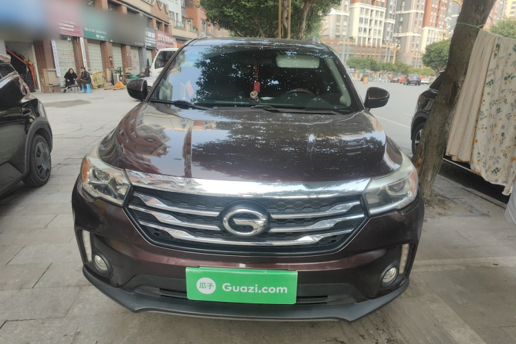 广汽传祺 传祺GS4 2015款 200T G-DCT豪华版车身外观2