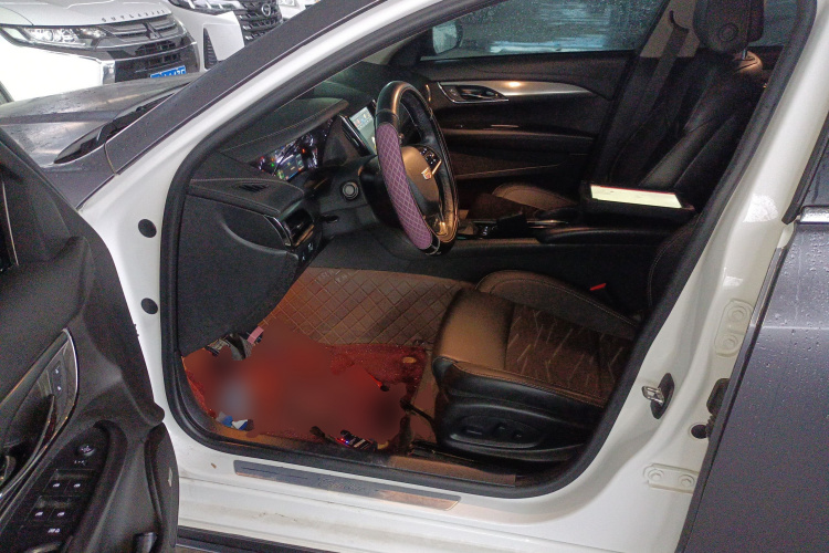 凯迪拉克ATS-L 2017款 28T 技术型中控内饰19