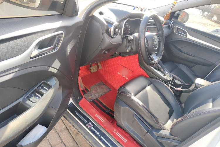 名爵ZS 2020款 180DVVT 自动Lite中控内饰7003