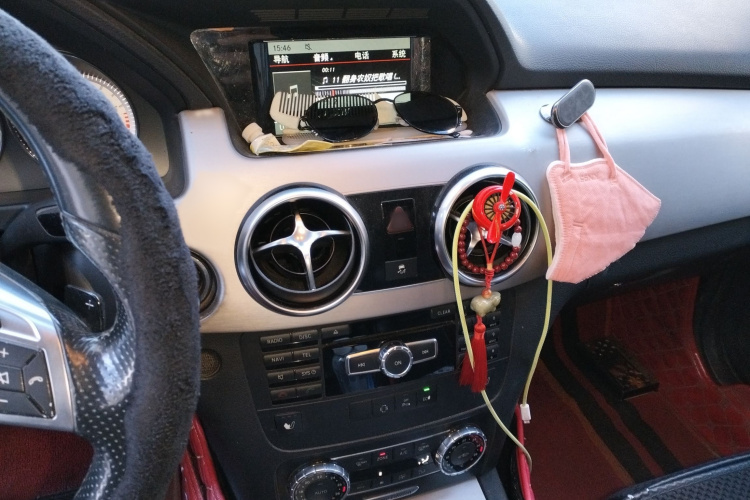 奔驰GLK级 2015款 GLK 260 4MATIC 时尚型 极致版局部细节16