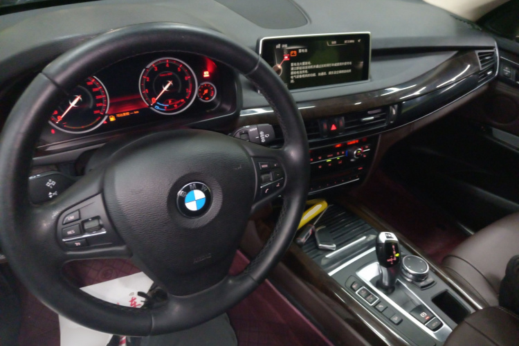 宝马X5(进口) 2015款 xDrive28i中控内饰7002